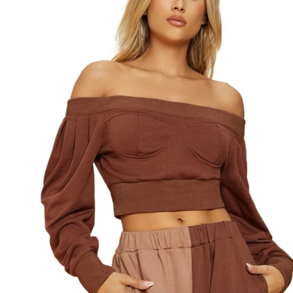 Off Shoulder Fold Pleated Crop Pullover - Picture 6 of 9